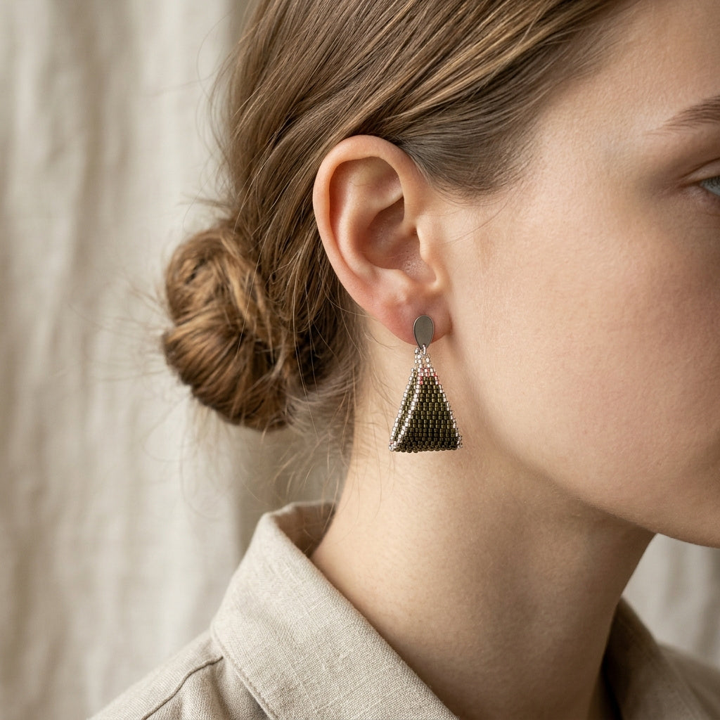 Aretes Corina